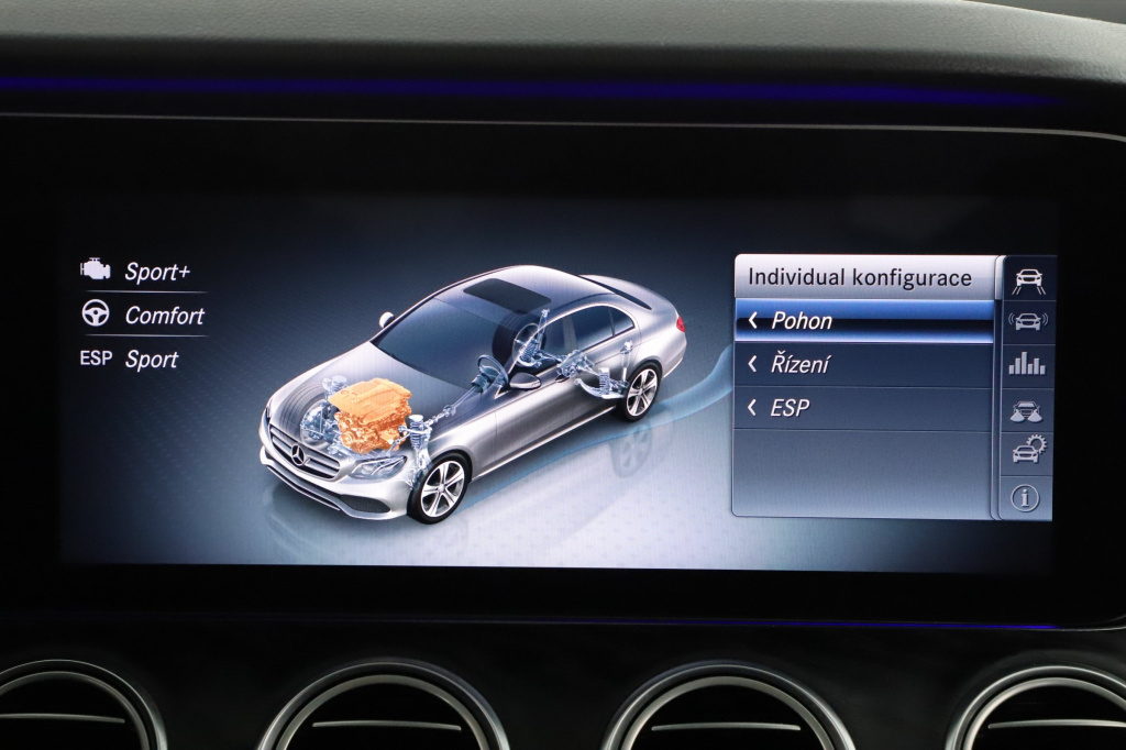 Mercedes-Benz E