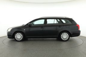 Toyota Avensis - 2004