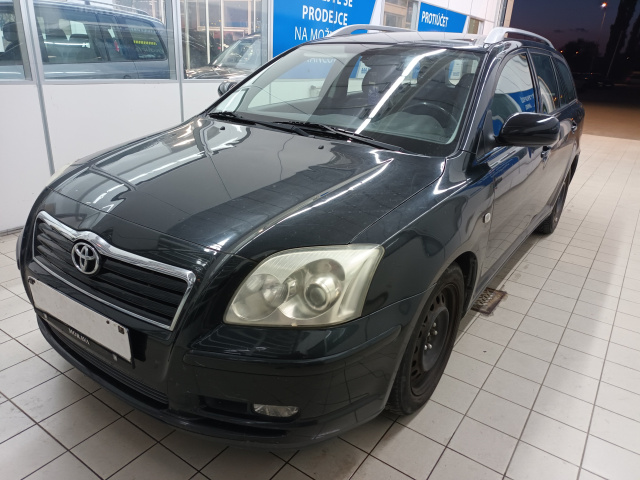 Toyota Avensis 2004