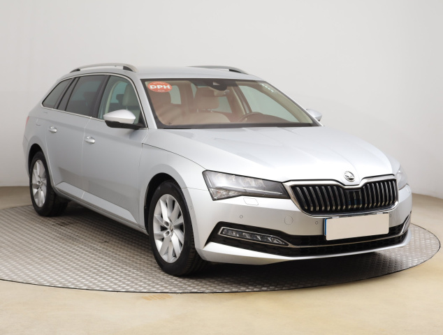Skoda Superb 2021