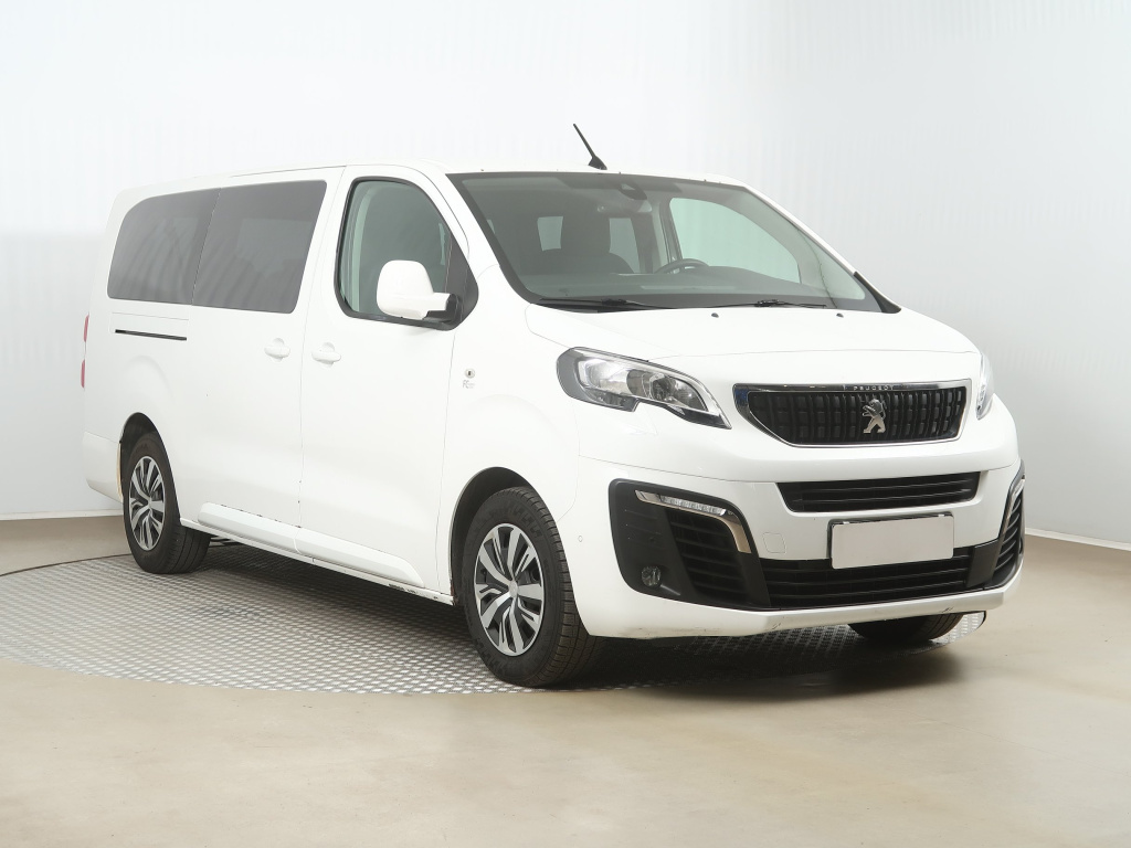 Peugeot Traveller