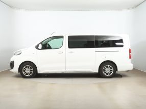 Peugeot Traveller - 2017