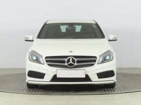 Mercedes-Benz A - 2015