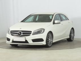 Mercedes-Benz A - 2015