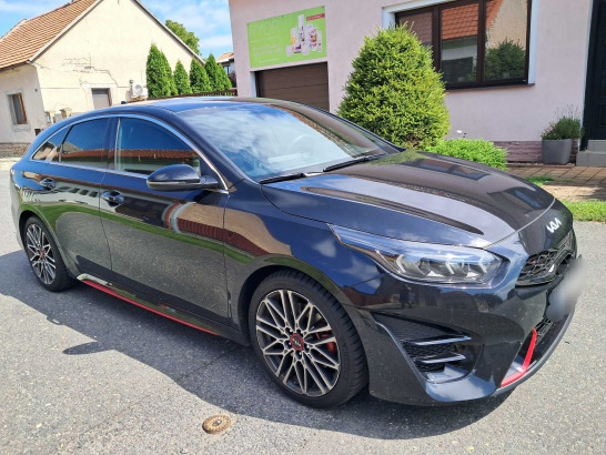 Kia ProCeed