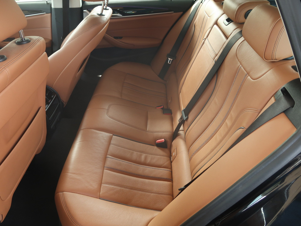BMW 5