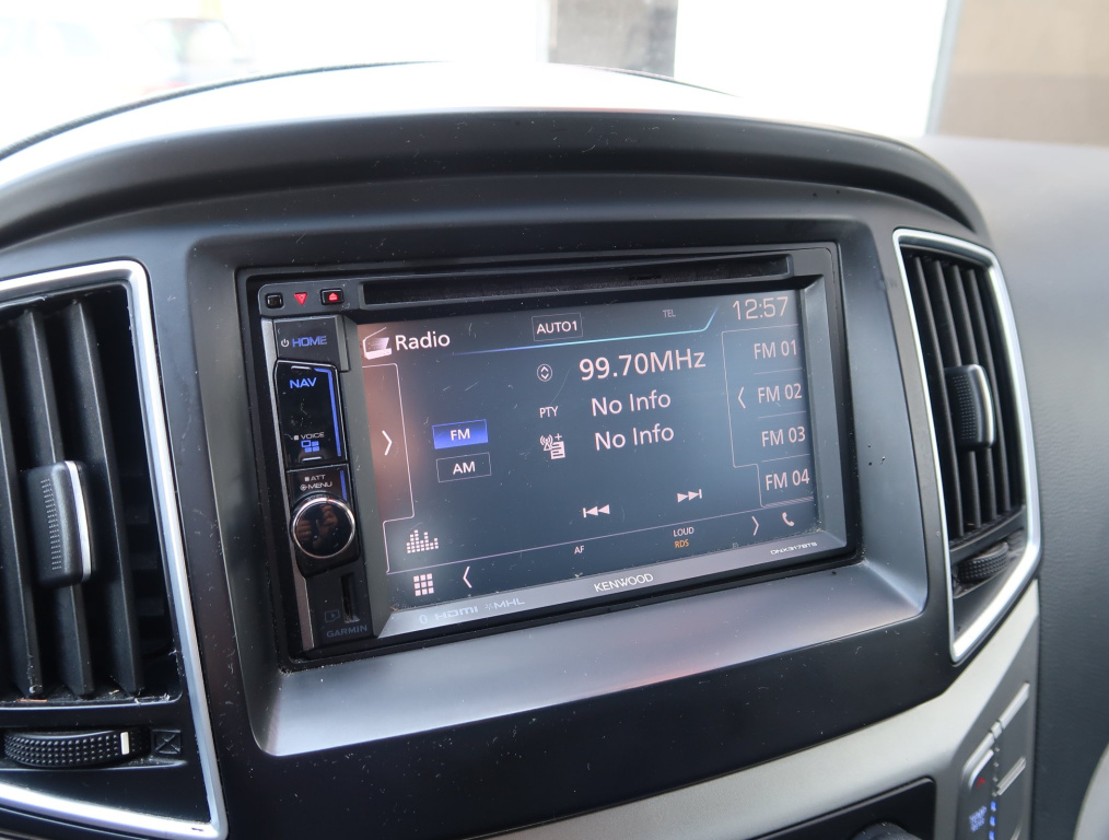 Hyundai H-1 Tour
