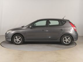 Hyundai i30 - 2010