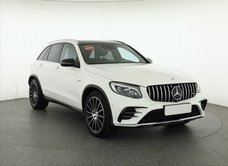 Mercedes-Benz GLC - 2017