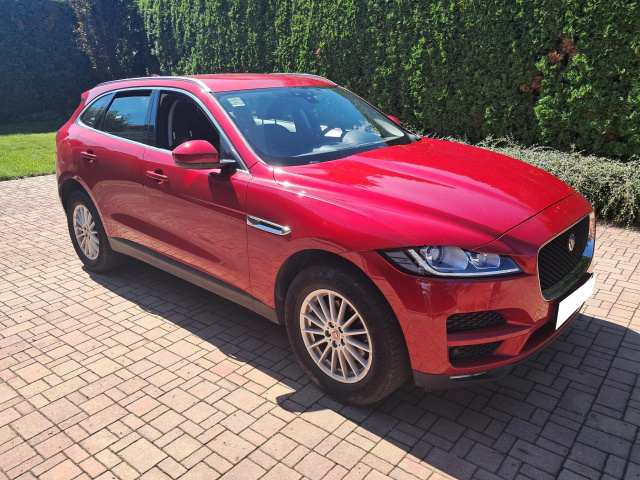 Jaguar F-Pace 2016