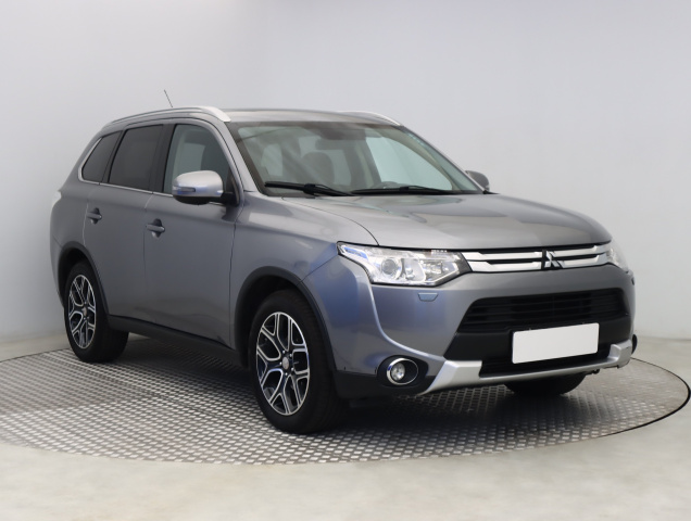 Mitsubishi Outlander 2014