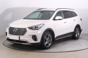 Hyundai Grand Santa Fe - 2016