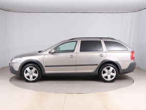 Skoda Octavia Scout - 2011