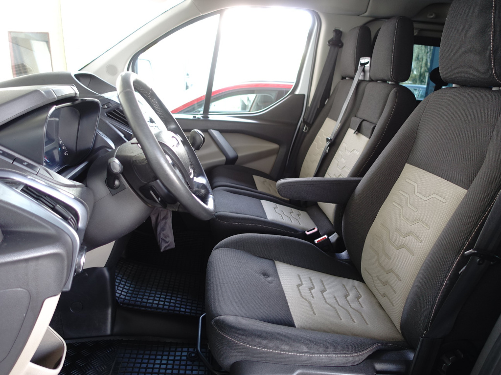 Ford Tourneo Custom
