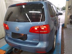Volkswagen Touran - 2012