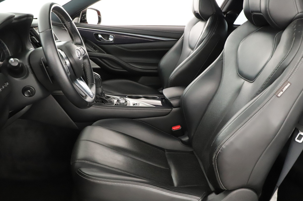 Infiniti Q60