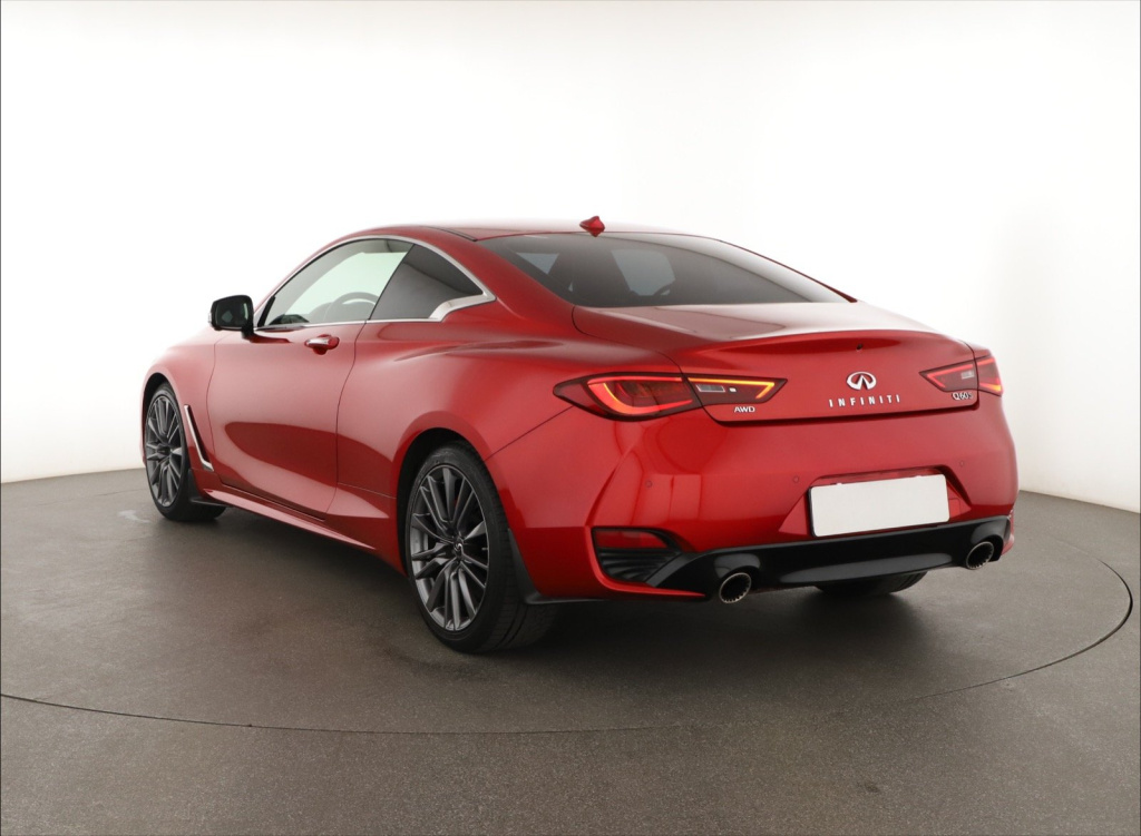 Infiniti Q60