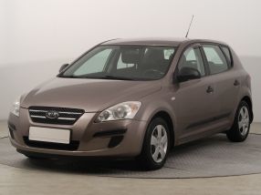 Kia Ceed - 2009