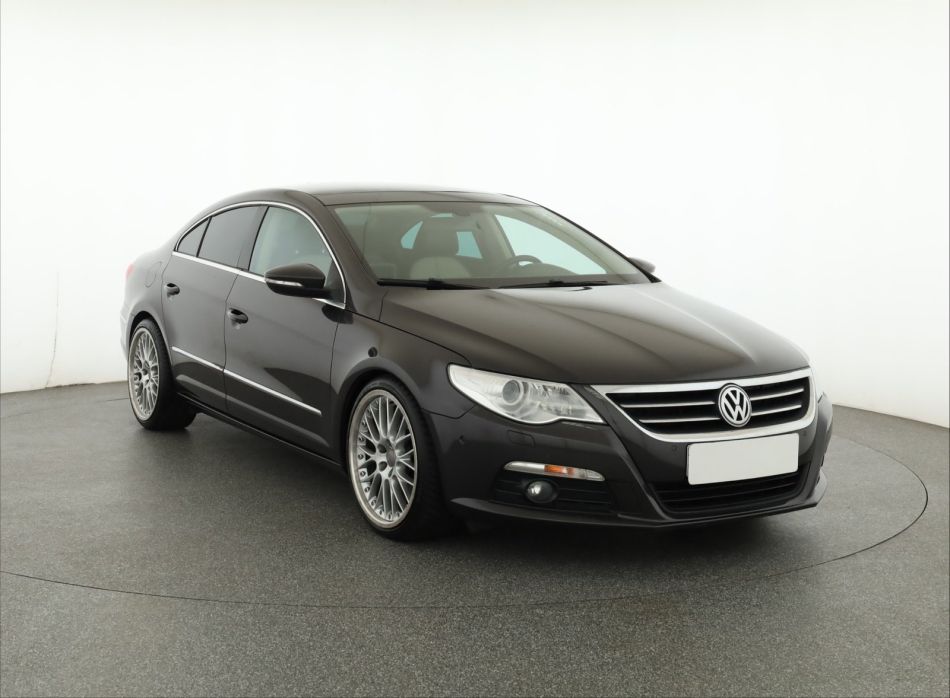 Volkswagen Passat CC - 2010