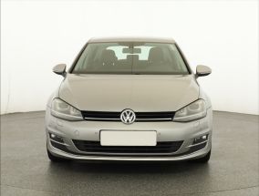Volkswagen Golf - 2012