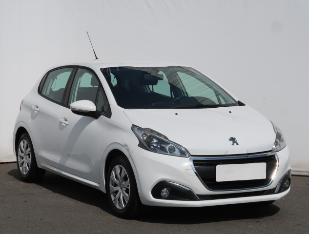 Peugeot 208 2016