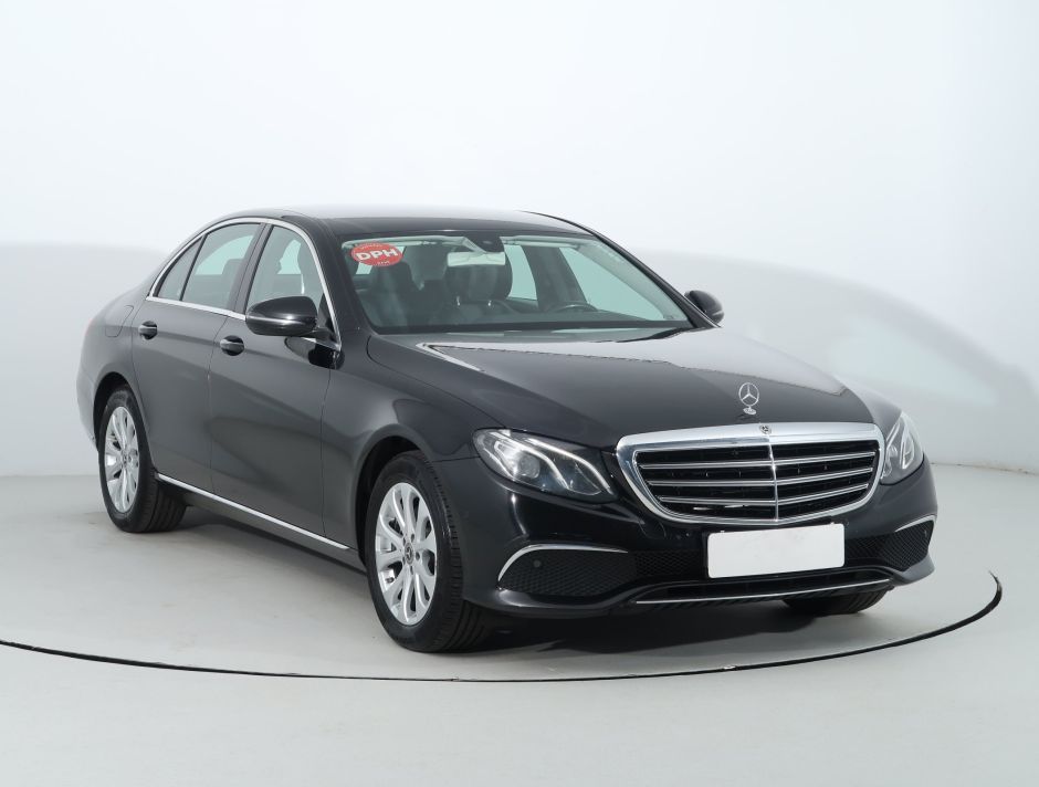 Mercedes-Benz E - 2017