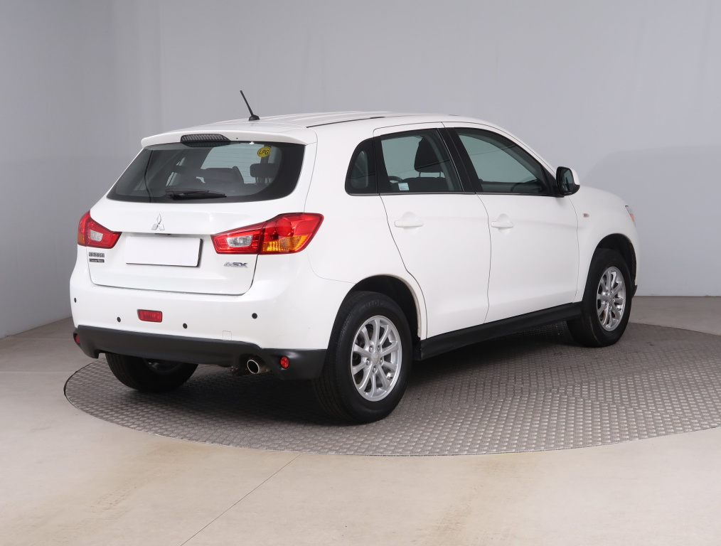 Mitsubishi ASX