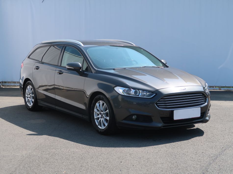 Ford Mondeo - 2015
