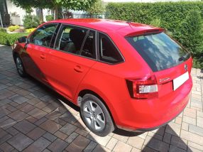 Skoda Rapid Spaceback - 2016