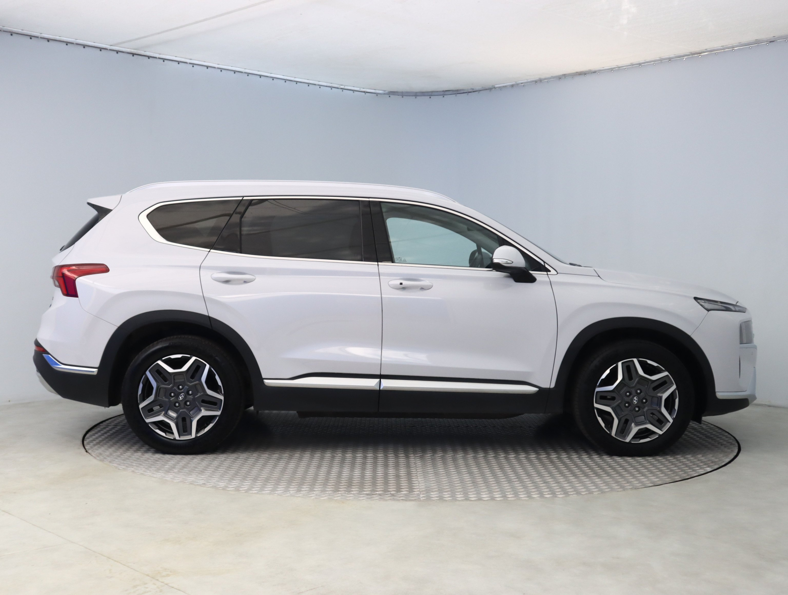 Hyundai Santa Fe - 2022