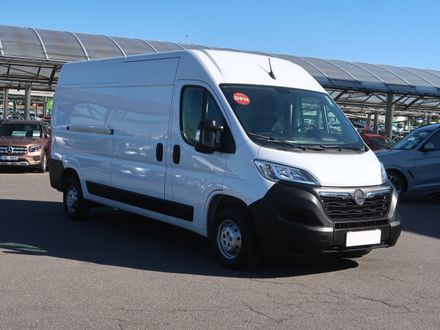 Opel Movano 2023