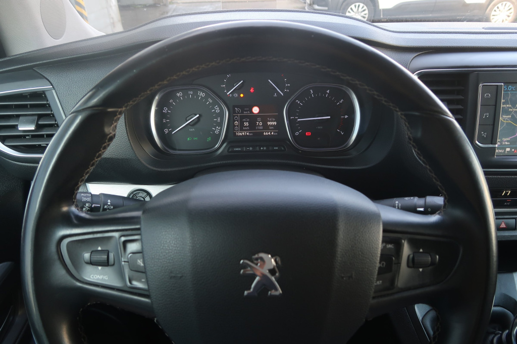 Peugeot Traveller