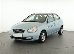 Hyundai Accent - 2009