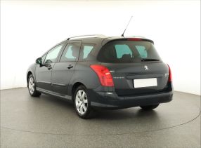 Peugeot 308 - 2011