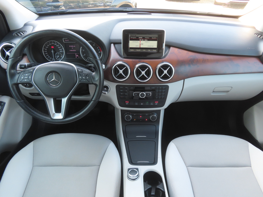 Mercedes-Benz B