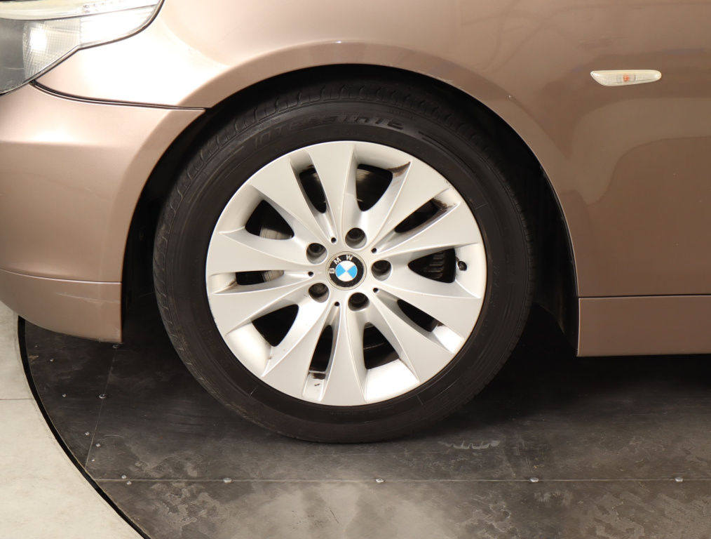 BMW 5