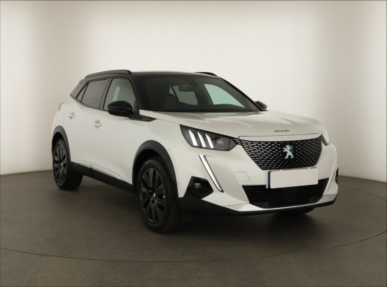 Peugeot e-2008