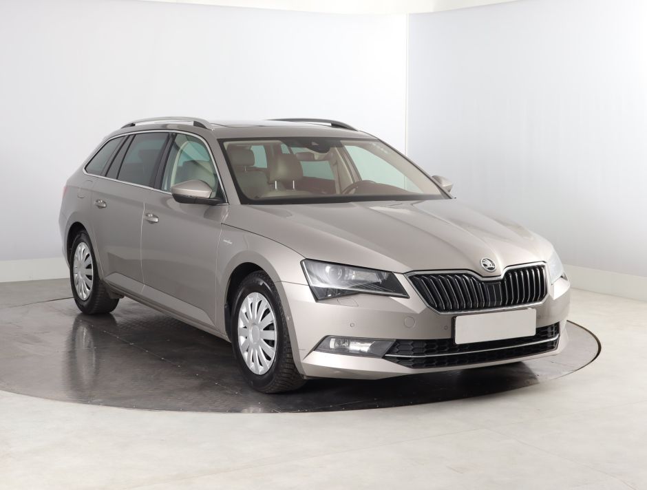 Skoda Superb - 2018