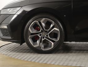 Škoda Octavia - 2021