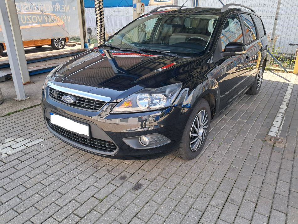 Ford Focus - 2011