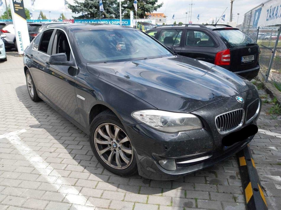 BMW 5 - 2011