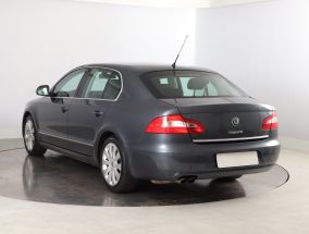 Skoda Superb - 2009