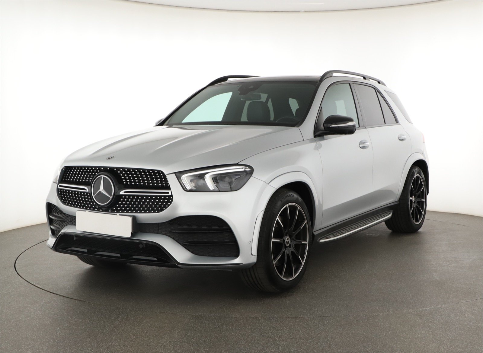 Mercedes-Benz GLE - 2021