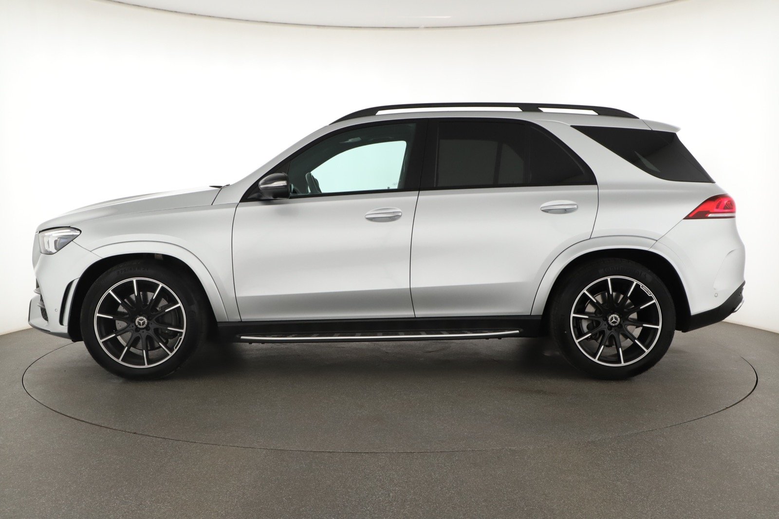Mercedes-Benz GLE - 2021