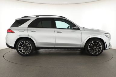 Mercedes-Benz GLE - 2021