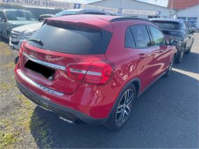 Mercedes-Benz GLA - 2014