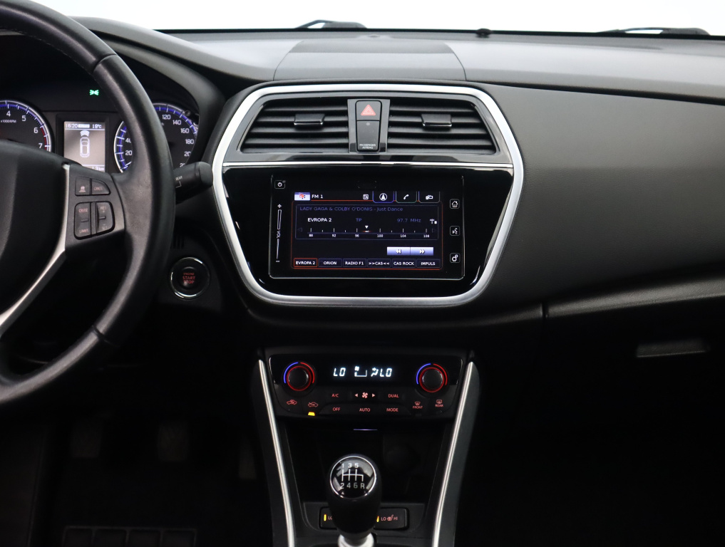 Suzuki SX4 S-Cross