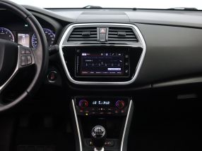 Suzuki SX4 S-Cross - 2017