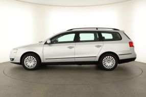 Volkswagen Passat - 2008