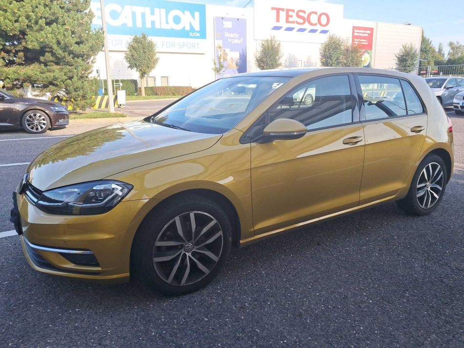 Volkswagen Golf - 2018